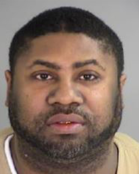 Image of Arlando Harris.