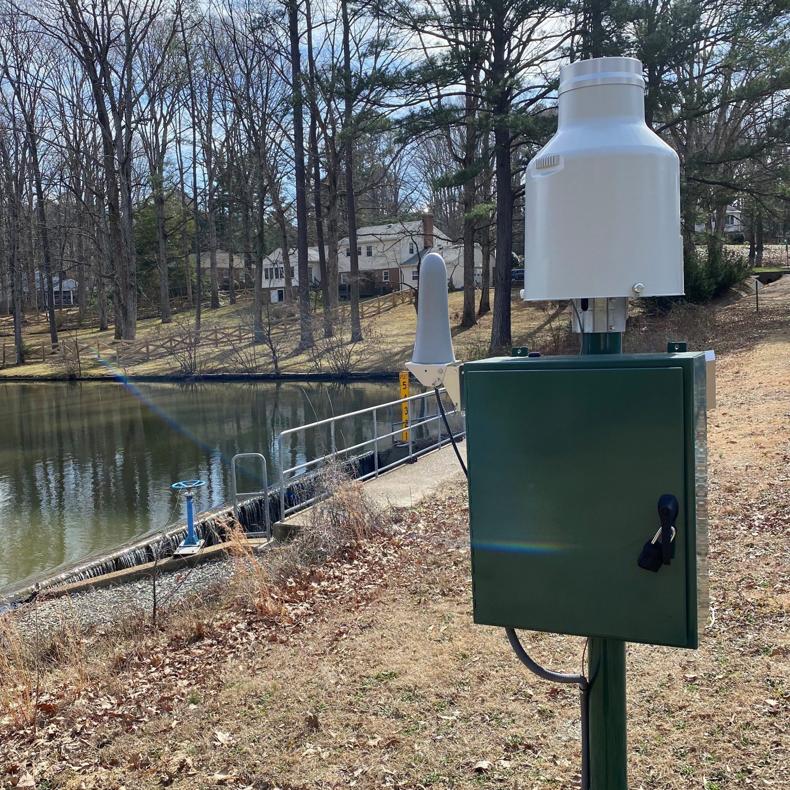 Rain gauge installed at Pump Rd. Dam