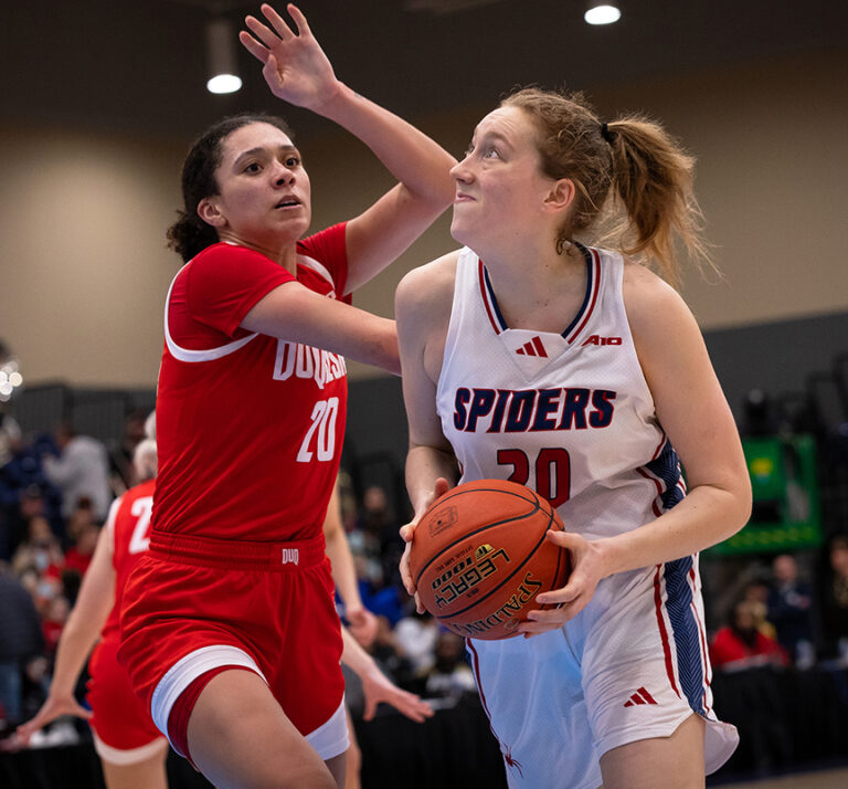 Ur Duquesne 24 Cropped